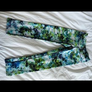 Athleta Blue Green Ember Crop Leggings XXS